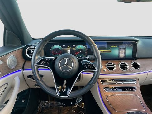 Used 2023 Mercedes-Benz E 350 E 350 image 23