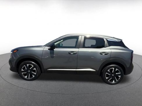Used 2026 Nissan Kicks SV w/ Cold Weather Package AWD/4WD image 8