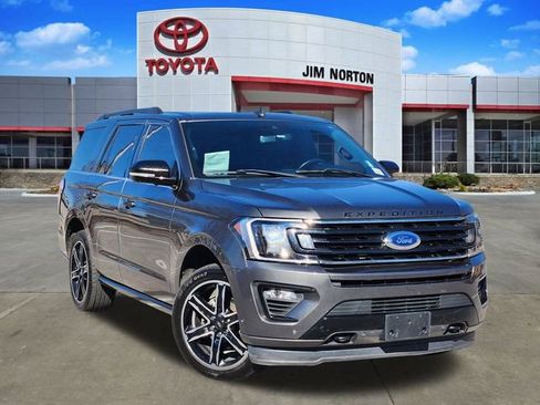 Used 2021 Ford Expedition Limited image 1