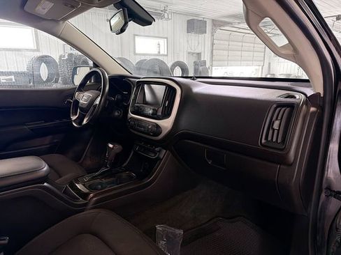 Used 2018 GMC Canyon SLE w/ Nightfall Edition AWD/4WD image 12