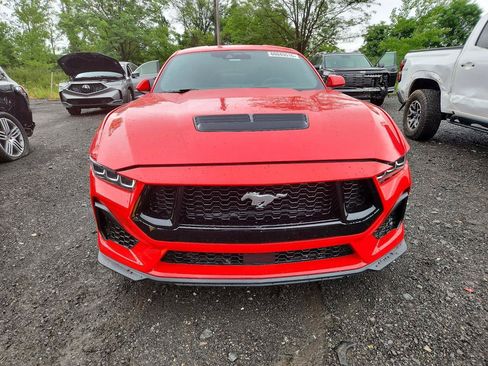 Used 2024 Ford Mustang GT RWD image 2