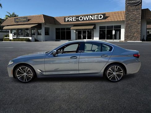 Used 2022 BMW 530i w/ Executive Package RWD image 4