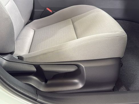 New 2026 Toyota Prius LE image 20