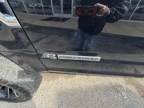 Used 2017 Ford F250 Platinum w/ Platinum Ultimate Package image 11