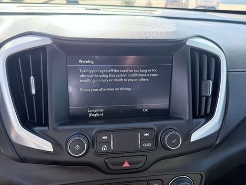 Used 2021 GMC Terrain SLT w/ Elevation Edition image 14