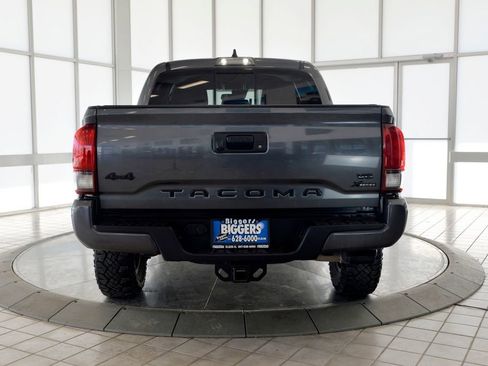 Used 2022 Toyota Tacoma SR5 image 7
