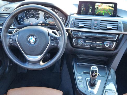 Used 2017 BMW 330i xDrive Sedan image 27