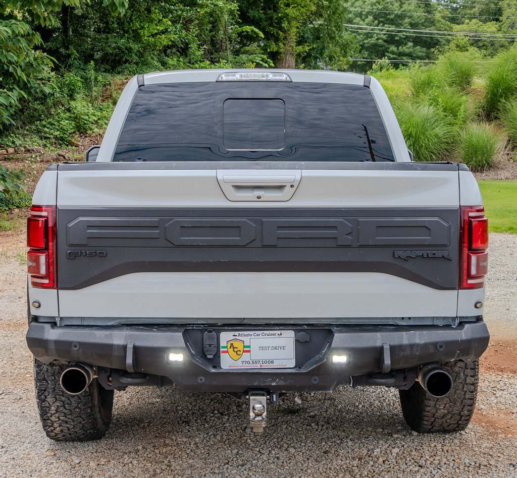 Used 2017 Ford F150 Raptor w/ Equipment Group 802A Luxury AWD/4WD image 4