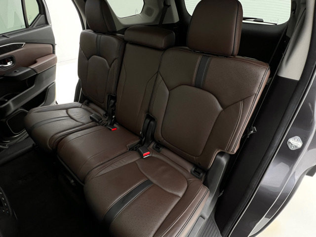 Used 2023 Honda Pilot Elite image 15