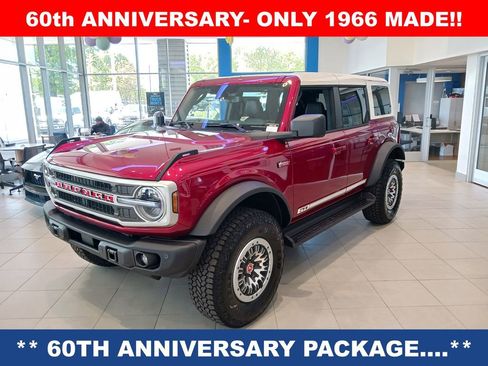 New 2026 Ford Bronco Outer Banks w/ Sasquatch Package AWD/4WD image 1