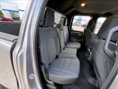 Used 2021 RAM 1500 Big Horn RWD image 19