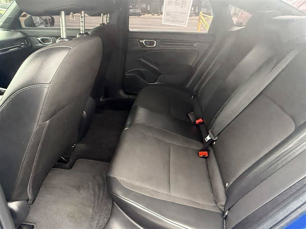 Used 2024 Honda Civic Sport image 14