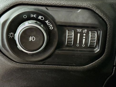 Used 2021 Jeep Wrangler Unlimited Sport S image 10