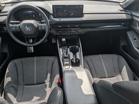 Used 2024 Honda Accord Sport image 10
