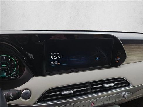 Used 2021 Hyundai Palisade Limited image 18