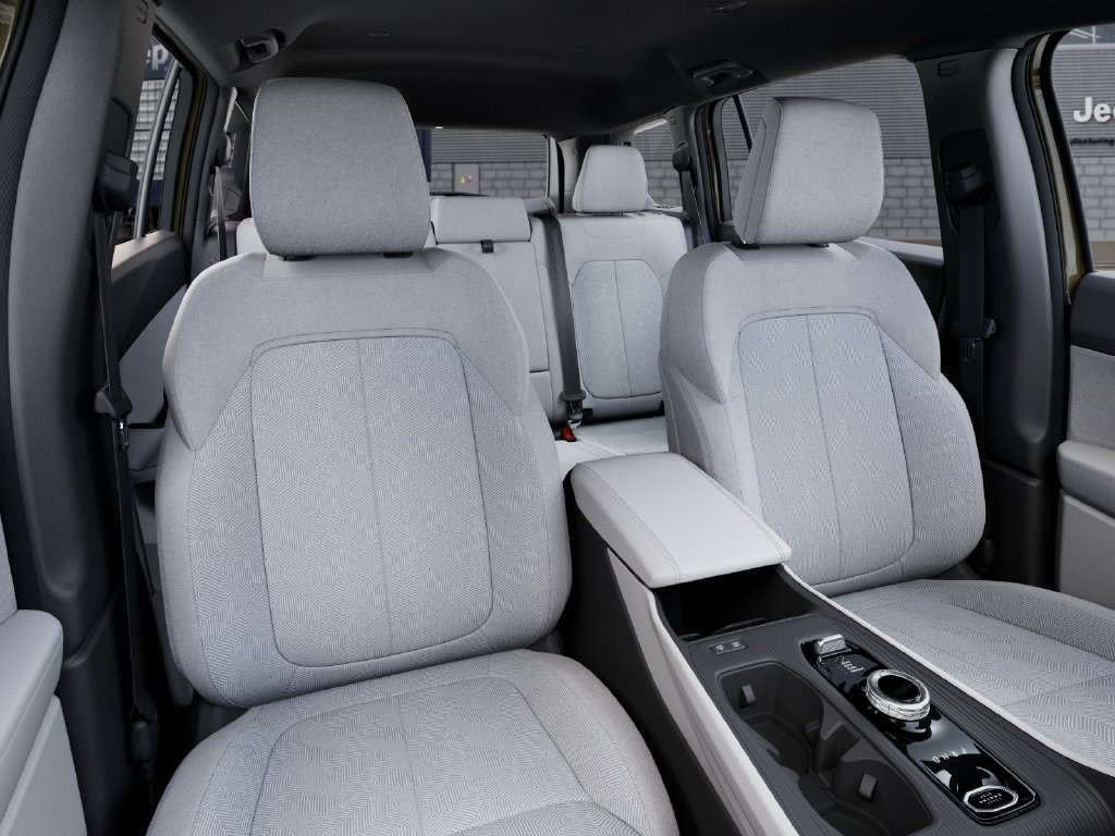New 2027 Jeep Cherokee Laredo AWD/4WD image 16