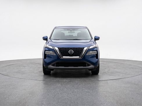 Used 2023 Nissan Rogue S FWD image 2