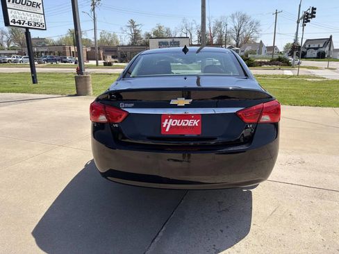 Used 2016 Chevrolet Impala LT w/ Leather Package FWD image 7