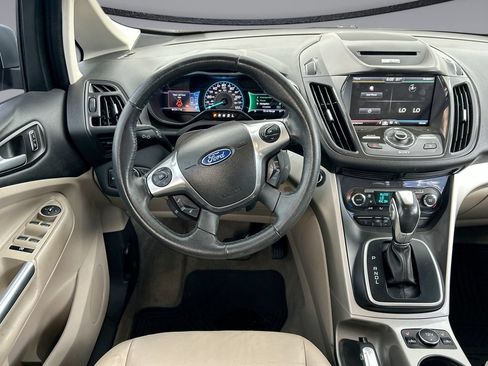 Used 2015 Ford C-MAX Energi SEL w/ Equipment Group 301A FWD image 19