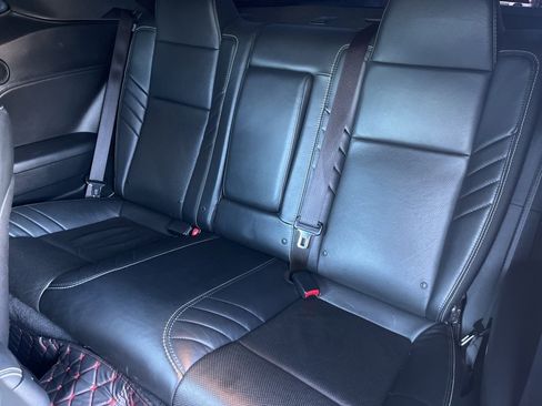 Used 2016 Dodge Challenger SRT Hellcat image 8