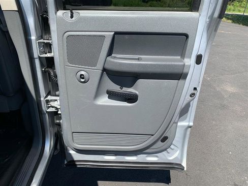 Used 2007 Dodge Ram 3500 Truck SLT image 20