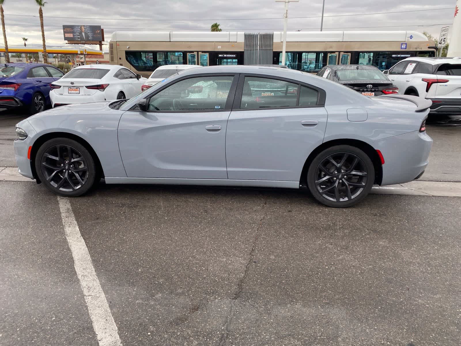Used 2021 Dodge Charger SXT w/ Blacktop Package RWD image 9