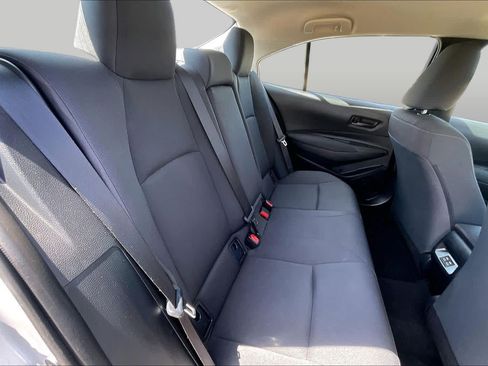 Used 2025 Toyota Corolla LE FWD image 19