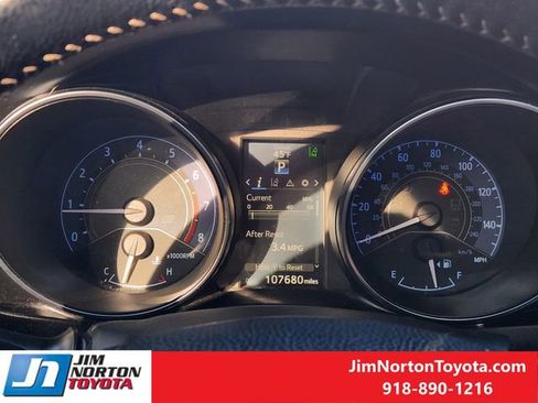 Used 2018 Toyota Corolla iM image 16