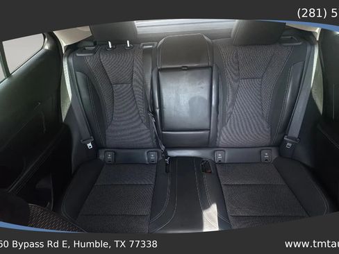 Used 2023 Buick Envision Preferred w/ Sport Touring Package AWD/4WD image 19