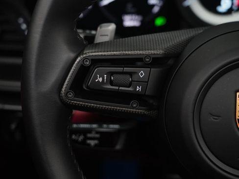 Used 2023 Porsche 911 Carrera GTS image 22