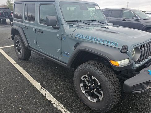 Used 2025 Jeep Wrangler Unlimited Rubicon 4xe w/ Safety Group image 2