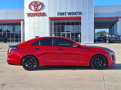 Used 2020 Cadillac CT4 V w/ Climate Package RWD image 10