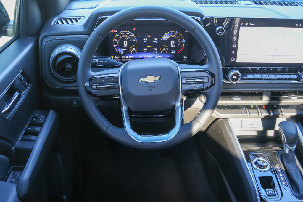 New 2026 Chevrolet Colorado LT w/ LT Convenience Package AWD/4WD image 13