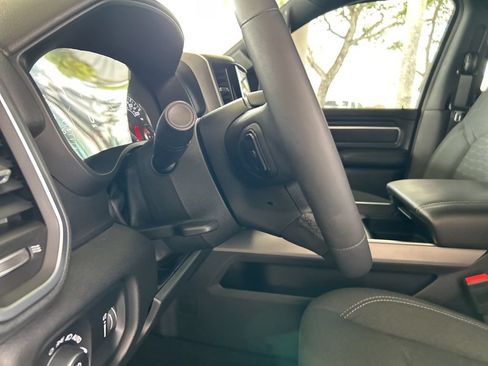 Used 2025 RAM 1500 Big Horn AWD/4WD image 47