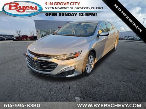 Used 2020 Chevrolet Malibu LT image 1
