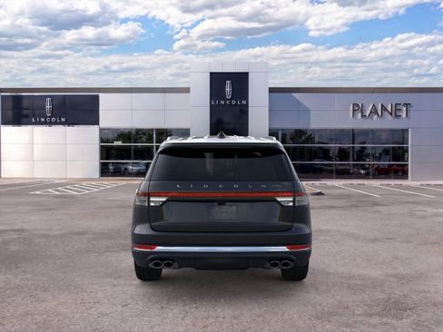 New 2026 Lincoln Aviator 2WD image 5