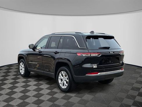 Certified 2023 Jeep Grand Cherokee Limited image 5