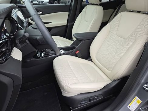 Used 2023 Buick Encore GX Essence w/ Experience Buick Package FWD image 35