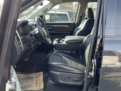 Used 2018 RAM 2500 Big Horn w/ Sport Appearance Group image 7