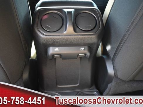 Used 2018 Jeep Wrangler Unlimited Sport S image 22