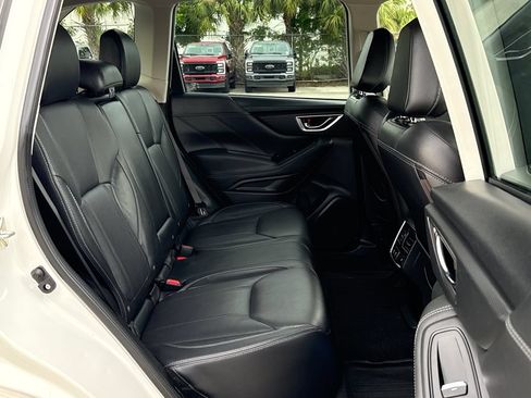 Used 2021 Subaru Forester Touring AWD/4WD image 30