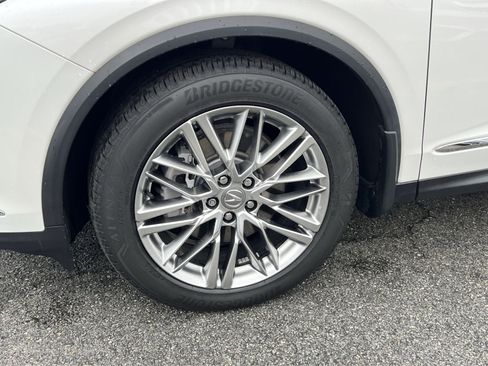 Used 2023 Acura MDX SH-AWD w/ Advance Package image 9