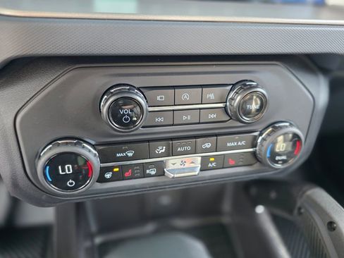 Used 2024 Ford Bronco Raptor w/ Interior Carbon Fiber Pack 6 AWD/4WD image 34