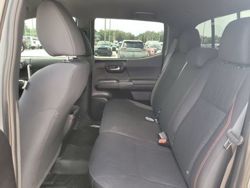 Used 2020 Toyota Tacoma TRD Sport RWD image 13