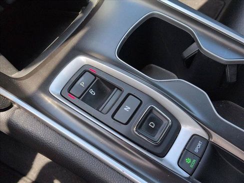 Used 2019 Honda Accord Sport image 12