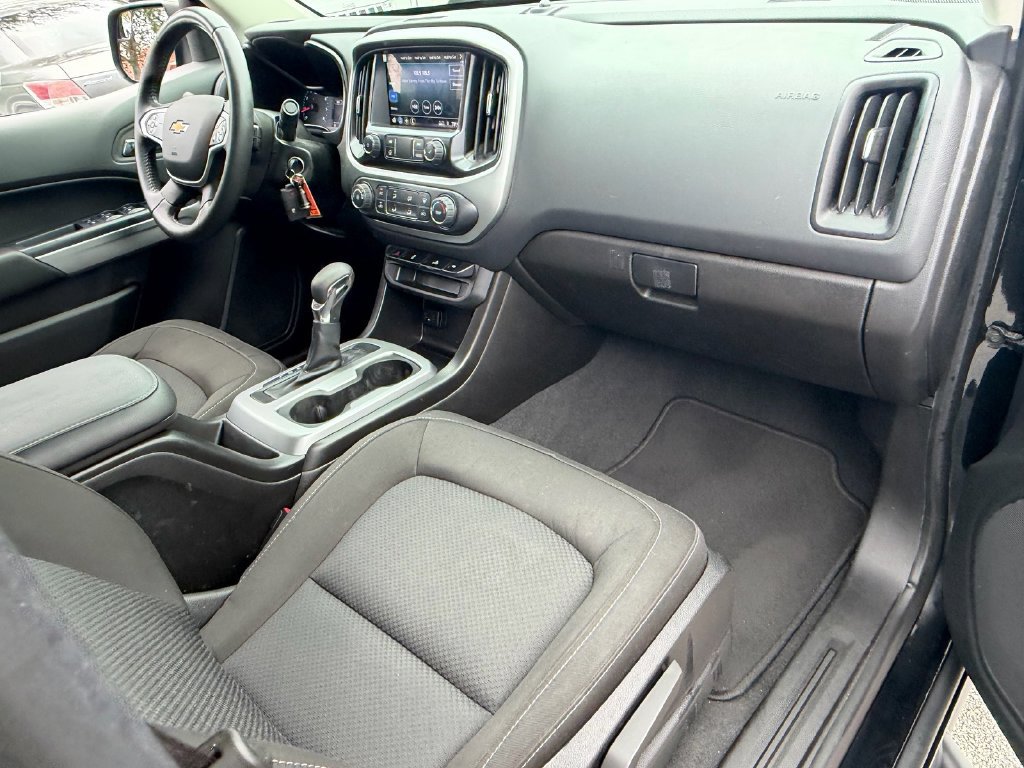 Used 2022 Chevrolet Colorado LT RWD image 18