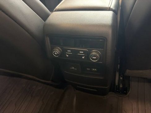 Used 2022 GMC Acadia AT4 w/ GMC Pro Grade Package AWD/4WD image 45