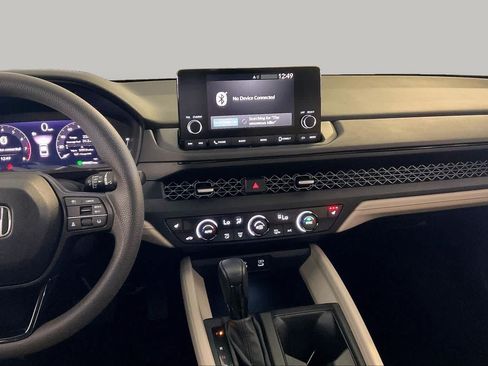 Used 2024 Honda Accord EX image 6