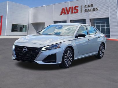Used 2024 Nissan Altima 2.5 SV