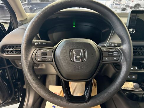 New 2026 Honda HR-V LX image 17
